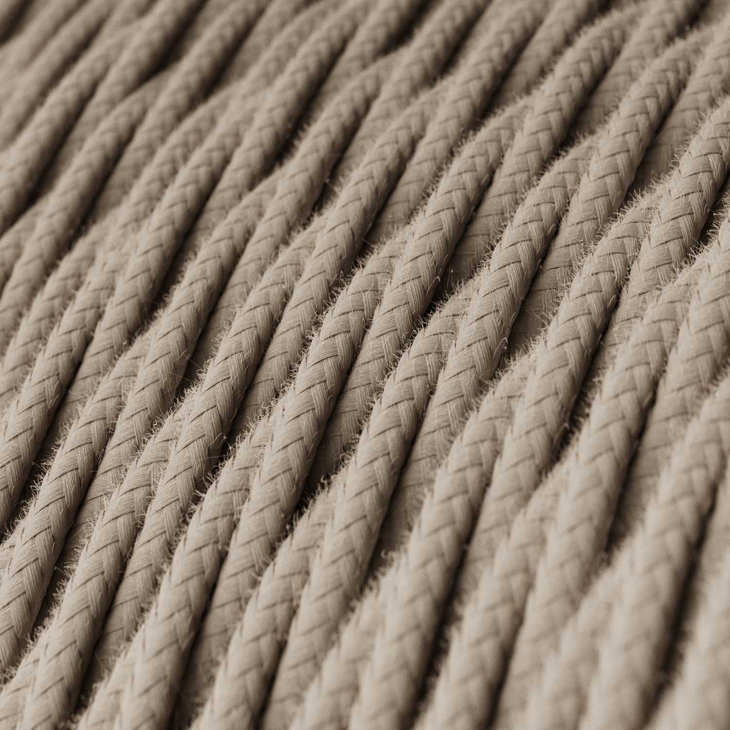 Visilica s pletenim tekstilnim kabelom i dijelovima od bijelog porculana - Proizvedeno u Italiji