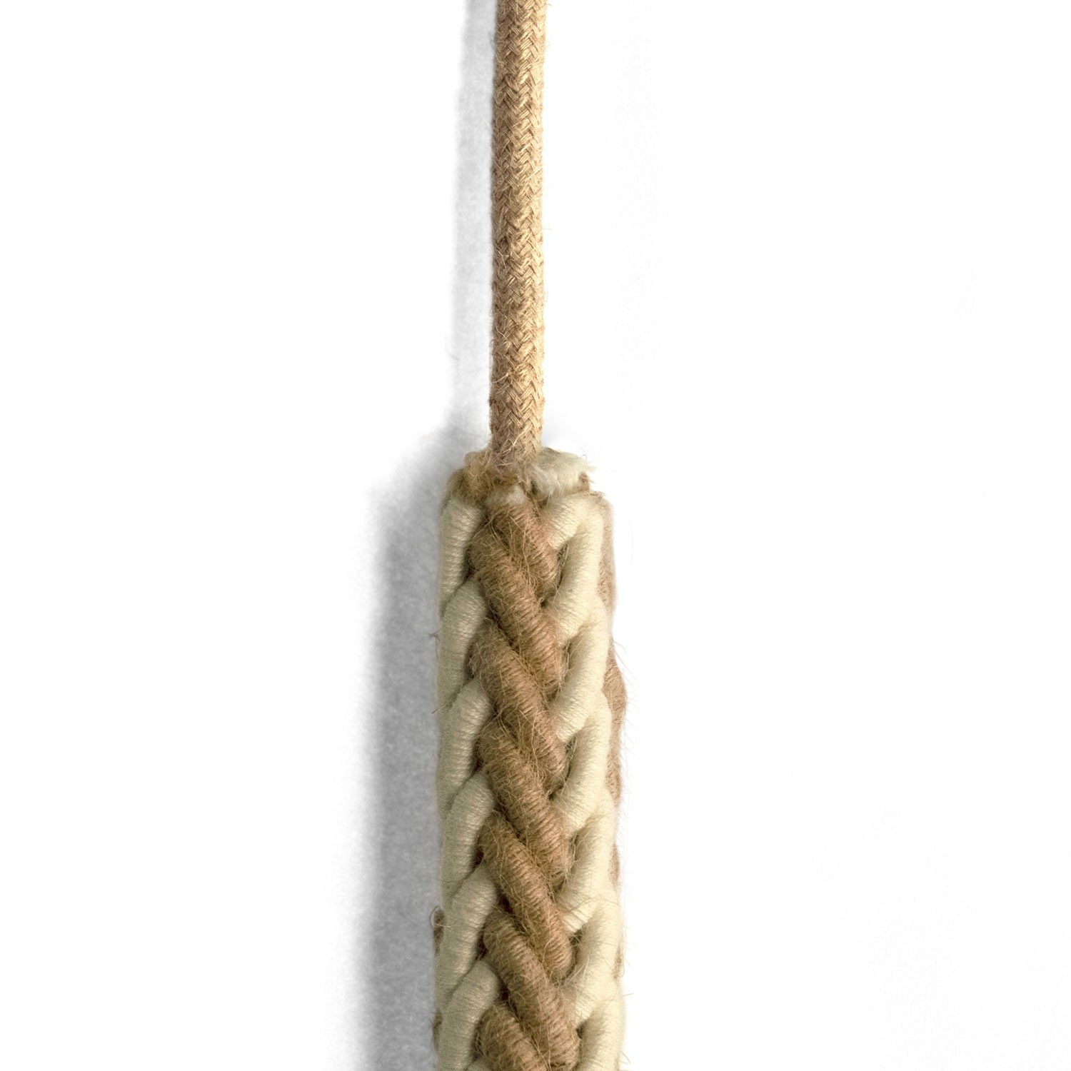 2XL pleteni mornarski električni kabel od jute i prirodnog pamuka, 2x0.75. Promjera 24mm.