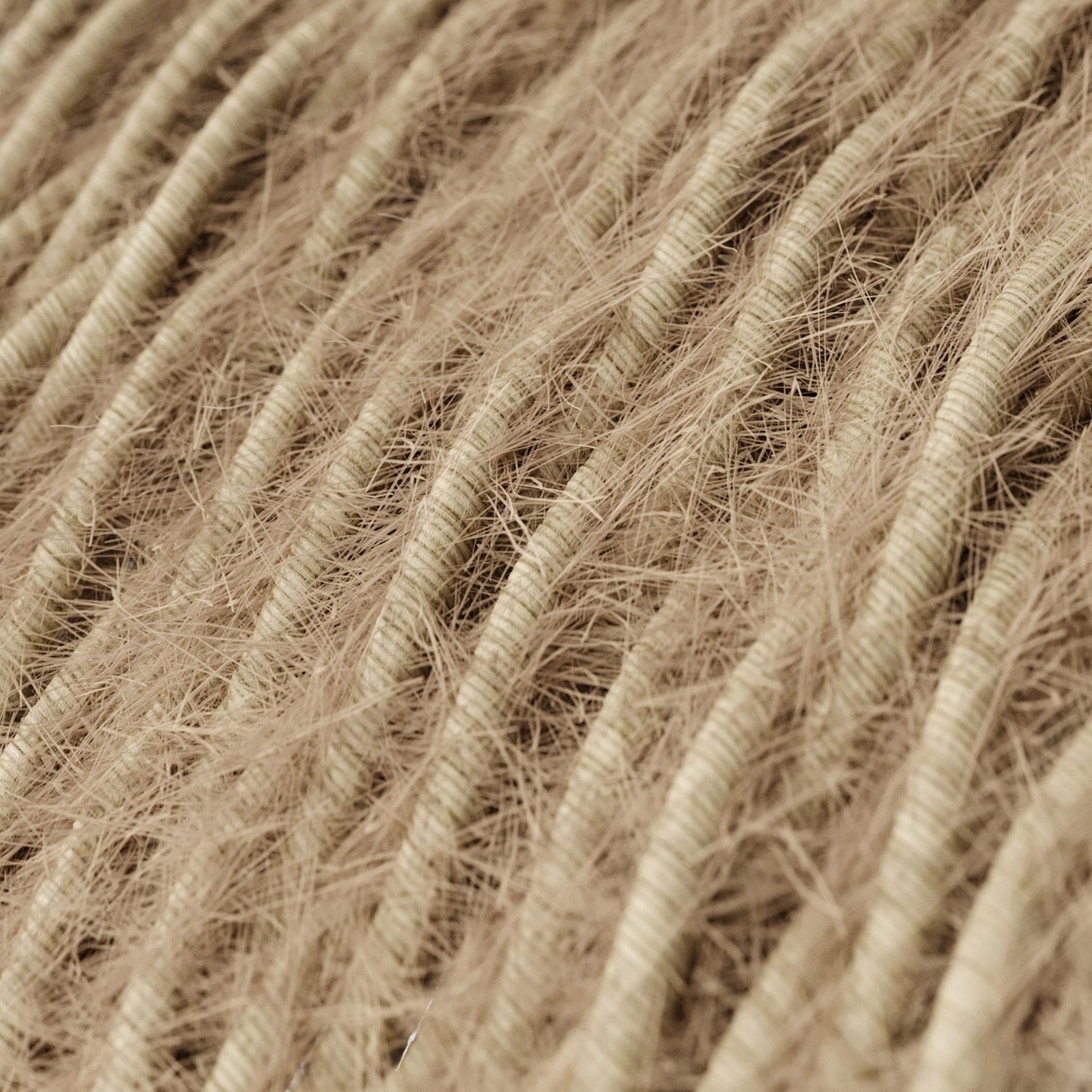 Burlesque upleteni kabel za rasvjetu prekriven tkaninom s efektom dlaka Khaki boje TP13