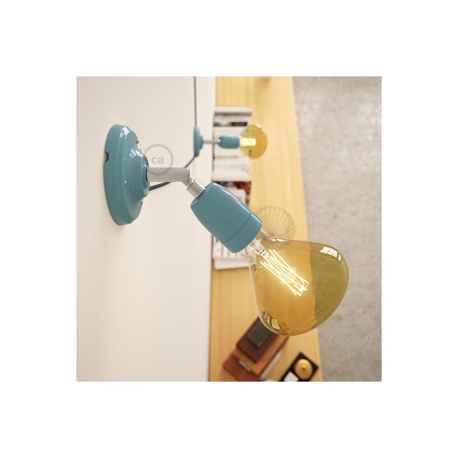 Fermaluce 90° Color Block prilagodljiva porculanska reflektor lampa u jarkim bojama