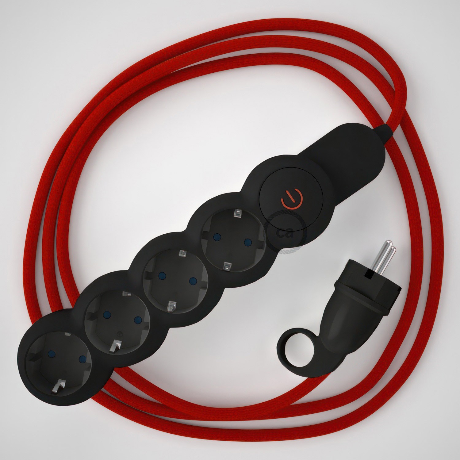 Razdjelnik s električnim kabelom, presvučen crvenim RM09 tekstilom i s udobnim šuko utikačem
