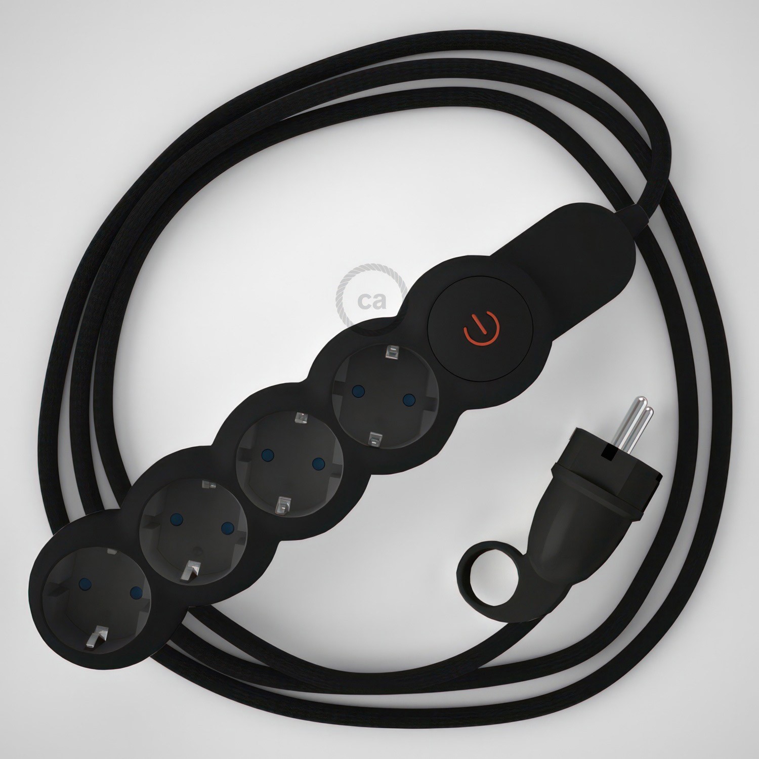 Razdjelnik s električnim kabelom, presvučen crnim RM04 tekstilom i s udobnim šuko utikačem