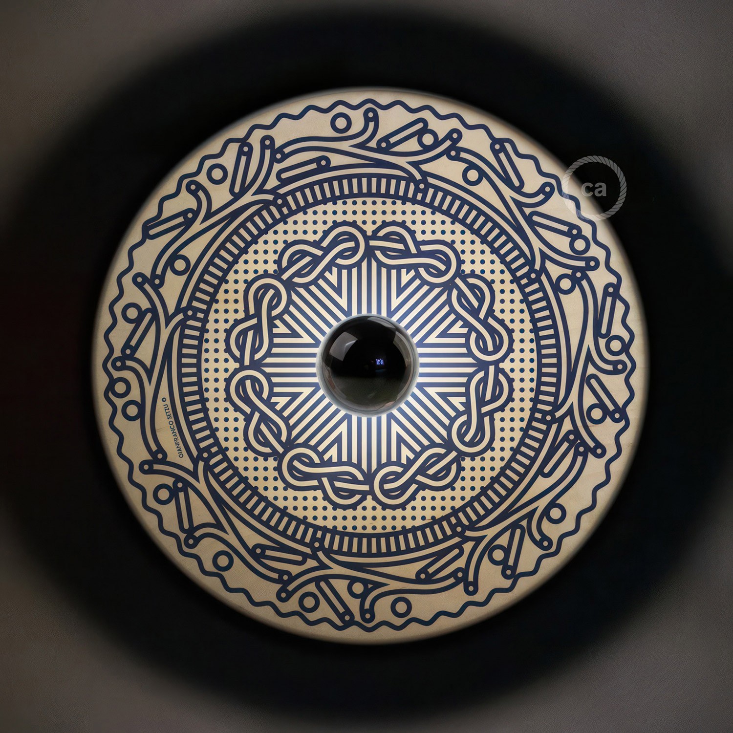 Fermaluce Ethnic drveni UFO disk obostrano ilustriran od strane različitih umjetnika